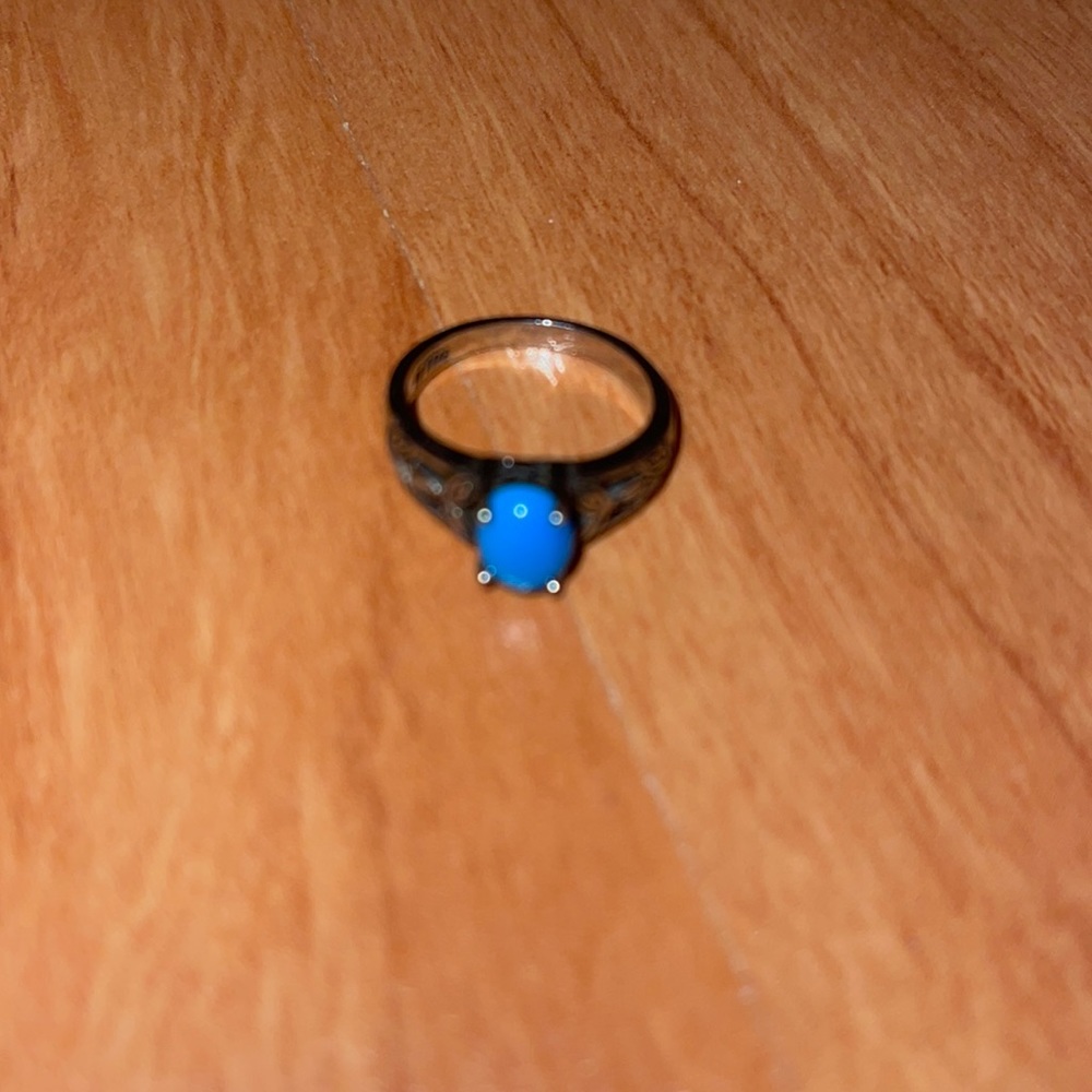 Turquoise silver ring